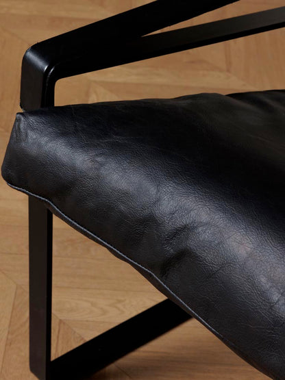 Détail structure fer forgé fauteuil Gabor noir — Bōme