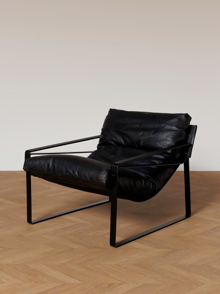 Fauteuil lounge cuir noir Gabor vue de face — Bōme