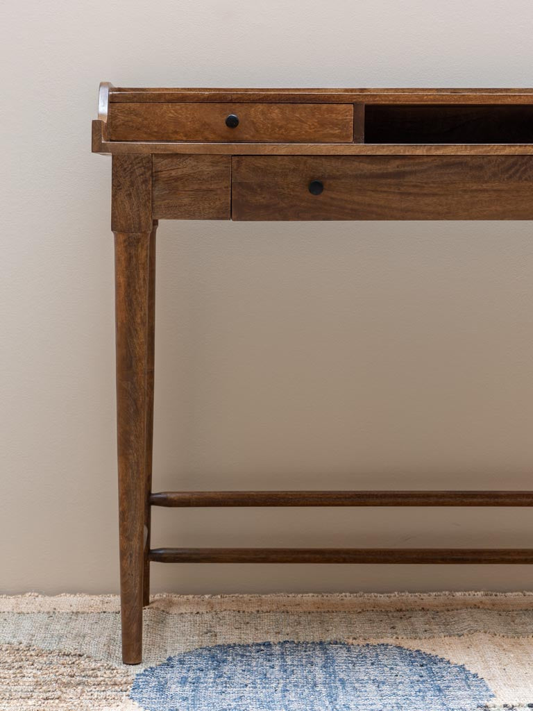 Détail grand tiroir bas manguier bureau Beauvoir — Bōme