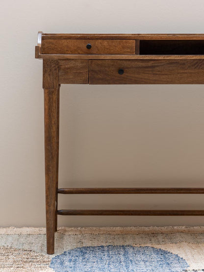 Détail grand tiroir bas manguier bureau Beauvoir — Bōme