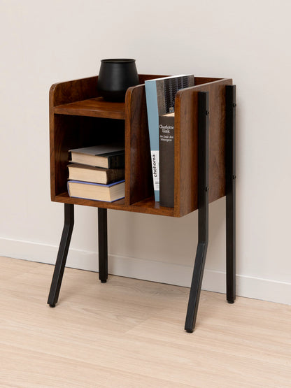 Table d'appoint manguier fer noir Flow angle 3/4 — Bōme