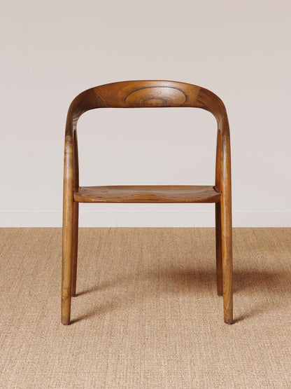 Chaise bois Sungkai foncé Lennor vue de face — Bōme