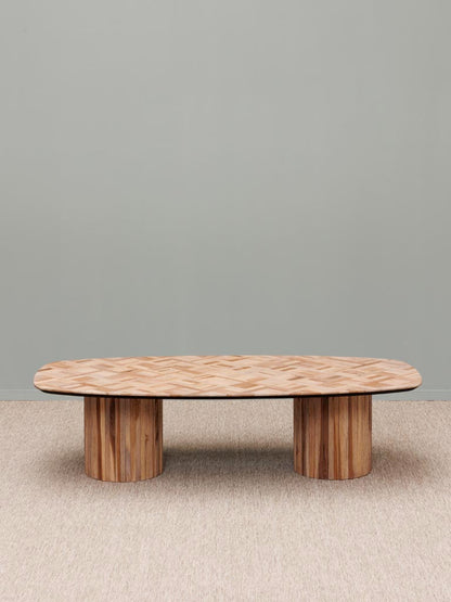 Table basse Alezan teck recyclé pieds cylindriques profil — Bōme
