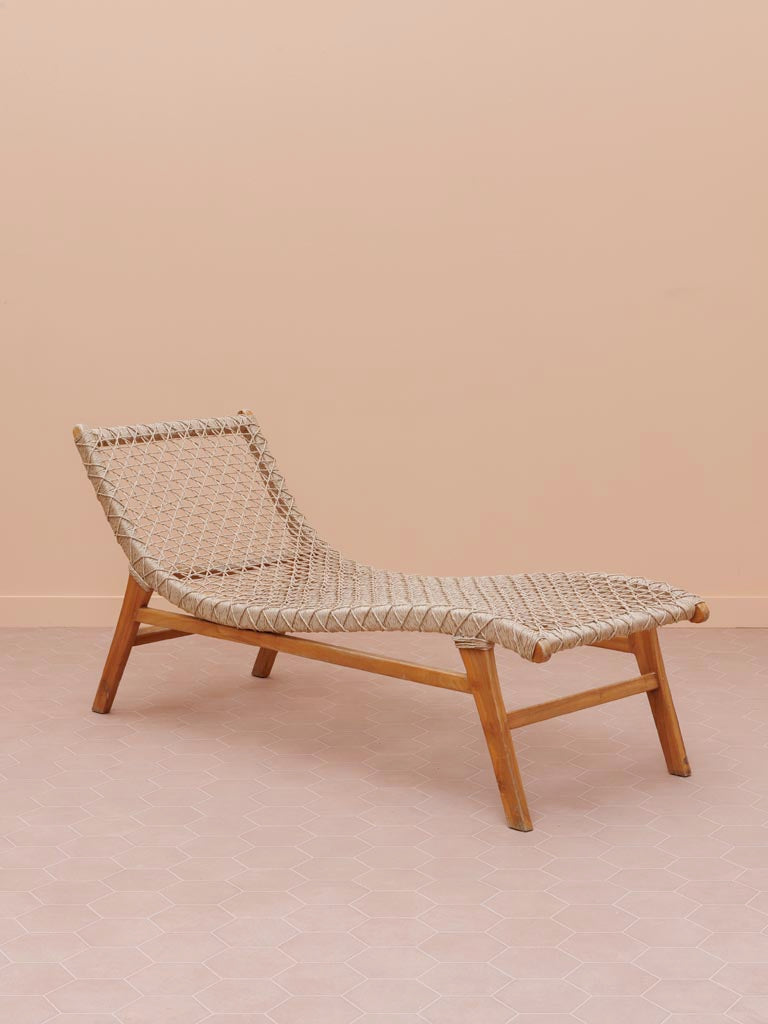 Bain de soleil teck Kuta profil silhouette minimaliste — Bōme
