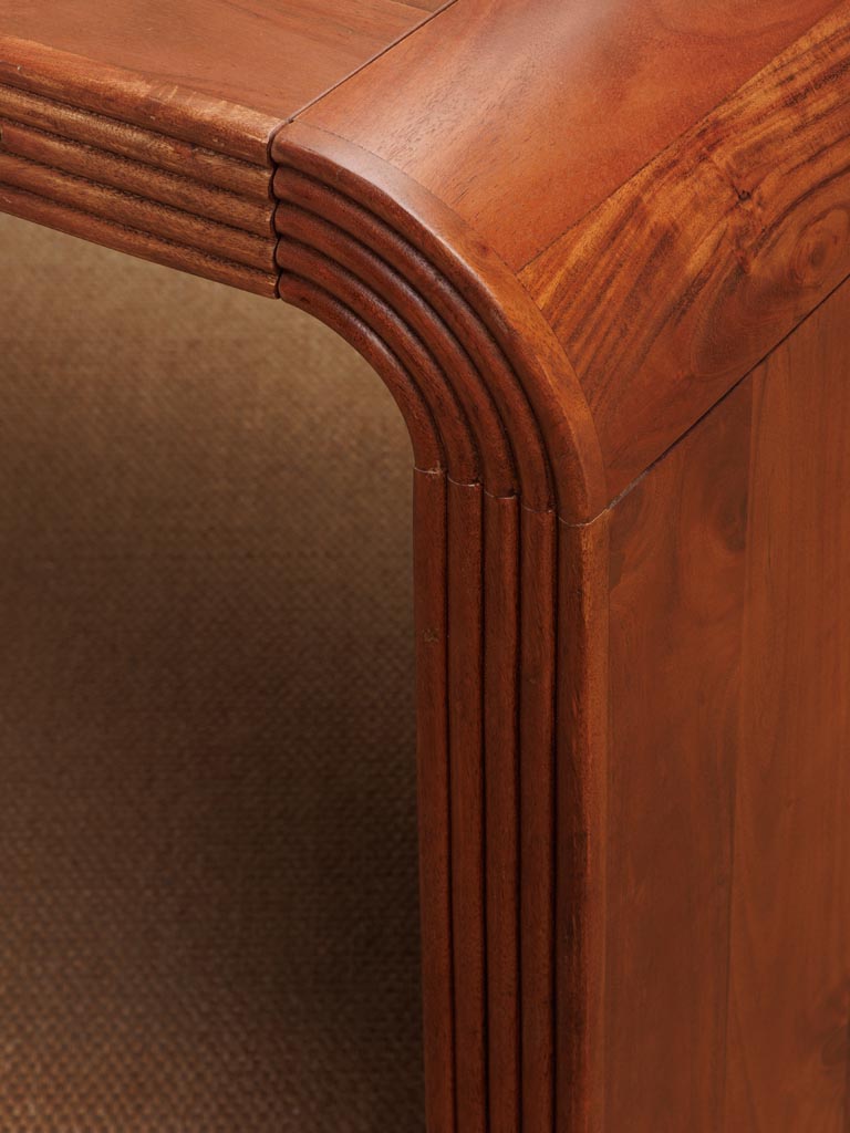 Détail veines acacia massif bois chaud table Arcadia — Bōme