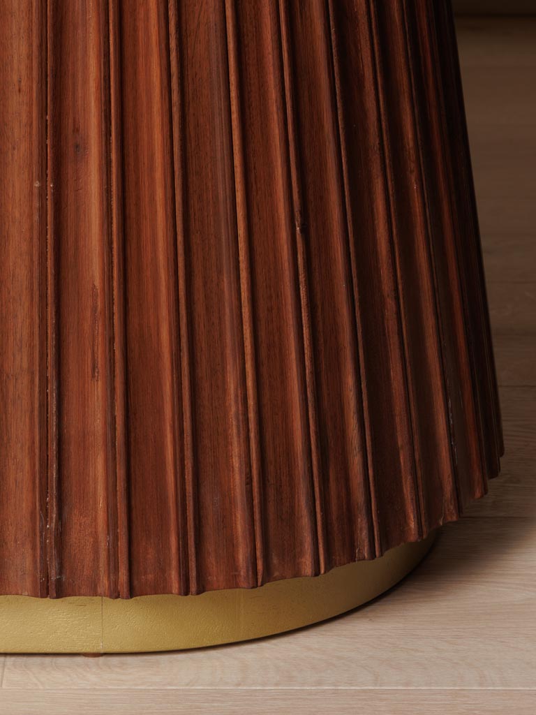 Détail anneau laiton doré base table Obsidia — Bōme