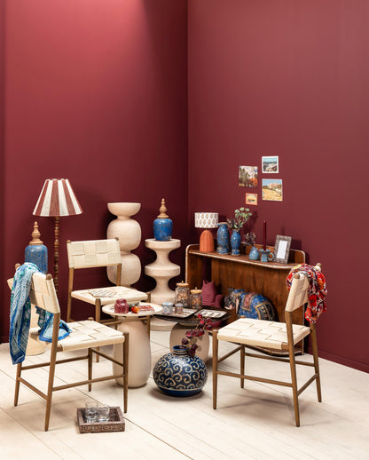 Console Argana manguier corne dans un salon contemporain — Bōme