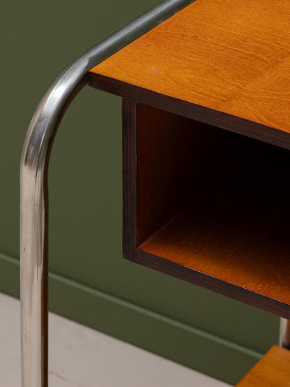 Détail structure acier inoxydable bouleau table Meritt — Bōme
