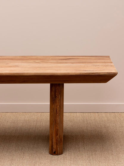 Détail pied structure pin noirci table japandi Authentique — Bōme