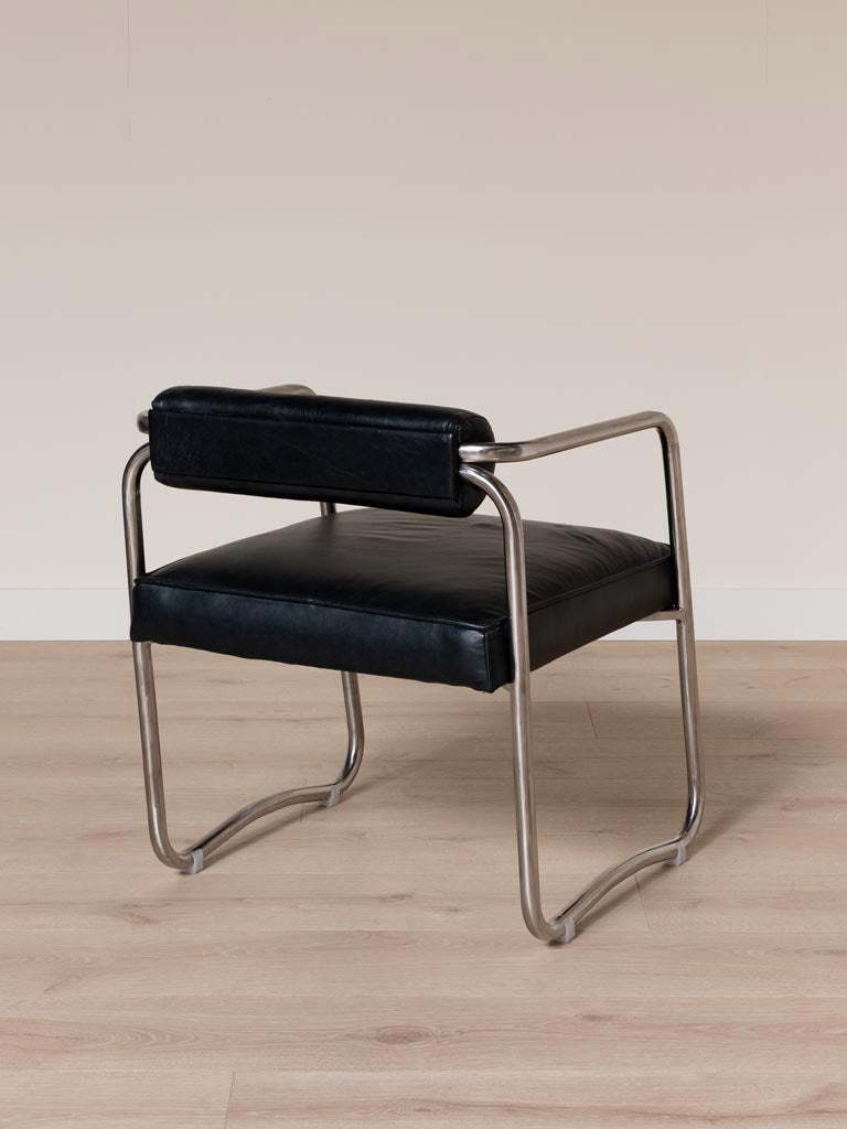Fauteuil design petit espace Tubica ambiance chambre — Bōme