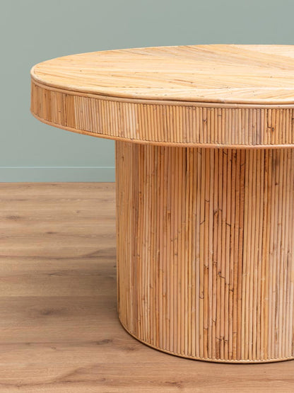 Détail base cylindrique tiges rotin naturel table Carica — Bōme