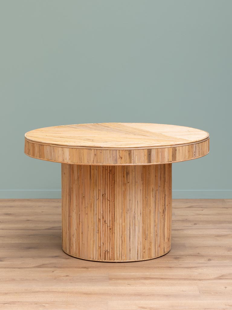 Table à manger ronde rotin naturel Carica 120 cm vue de face — Bōme